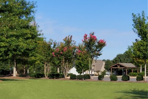 SouthernEEZ Landscaping, Homeowners Associations, Maintenance