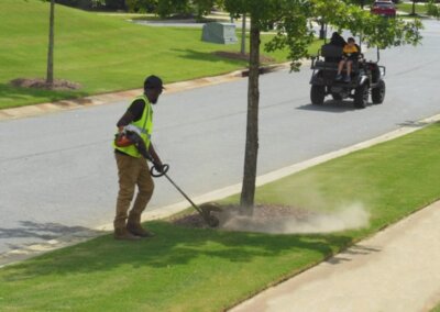 SouthernEEZ Landscaping, Homeowners Associations, Maintenance