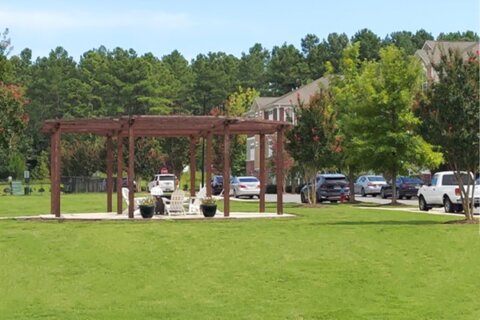 SouthernEEZ Landscaping, Multi-family, Maintenance