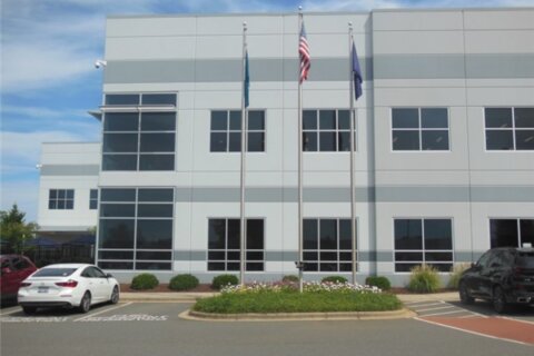 SouthernEEZ Landscaping, Warehouse, Commercial, Maintenance