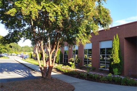 SouthernEEZ Landscaping, Warehouse, Commercial, Maintenance