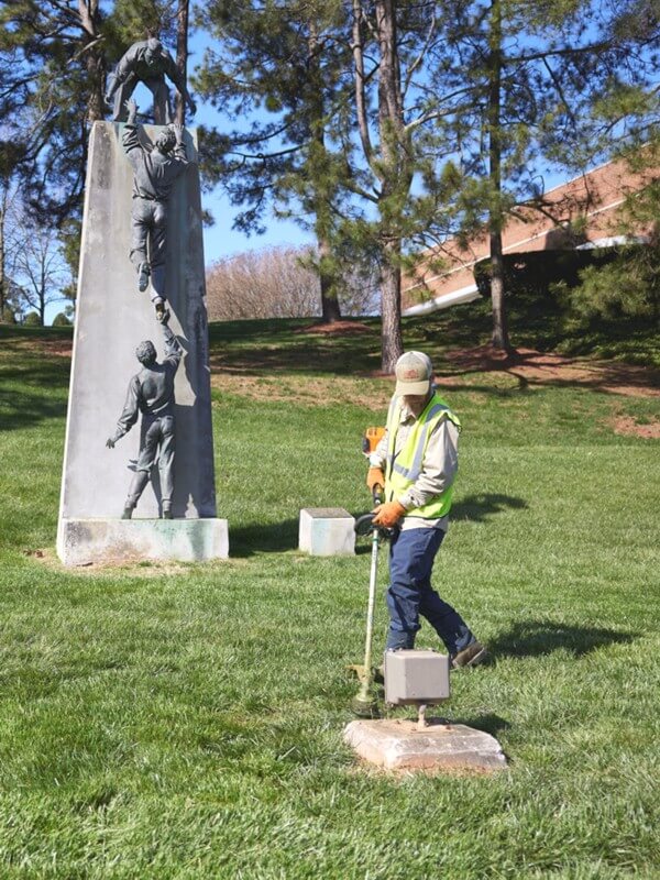 SouthernEEZ Landscaping, Warehouse, Commercial, Maintenance